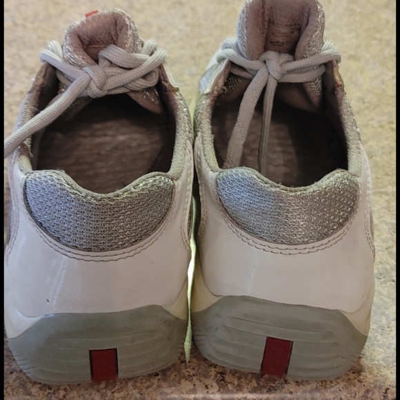 Authentic PRADA SHOES - Picture 2 of 9